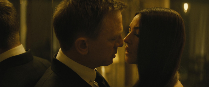 Illustration for article titled Spectre is Way Too Ridiculous A Movie To Take Itself So Seriously